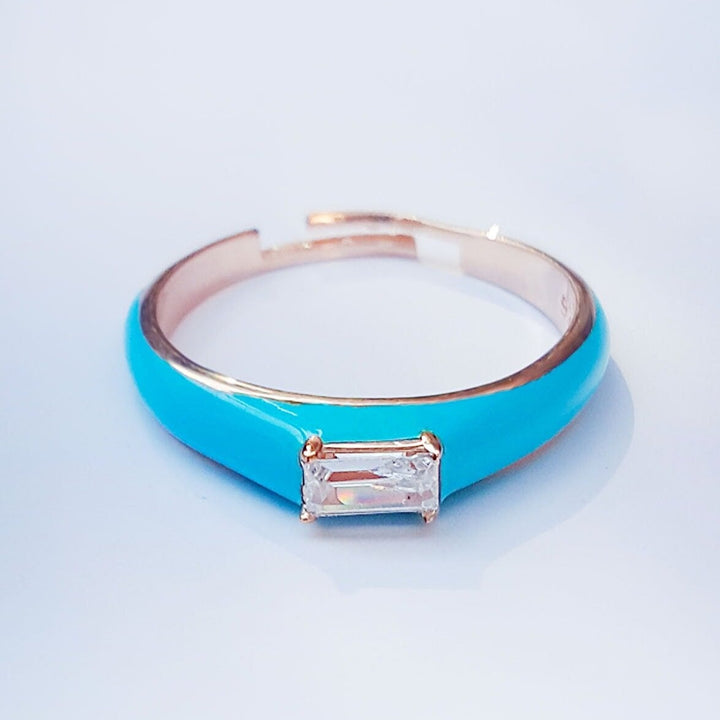 Vintage-Inspired Silver Ring with Enamel and Baguette Zircon Stone - Perfect for Any Occasion