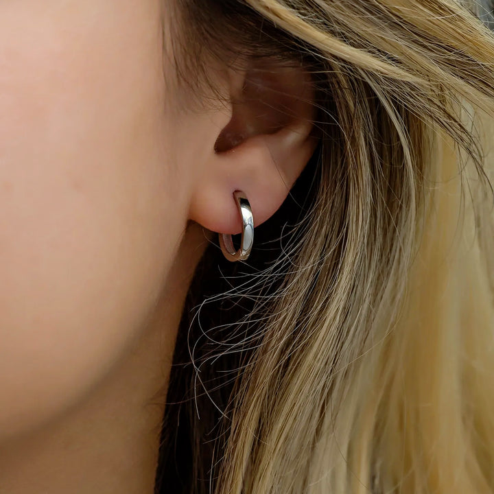 simple small hoop earrings