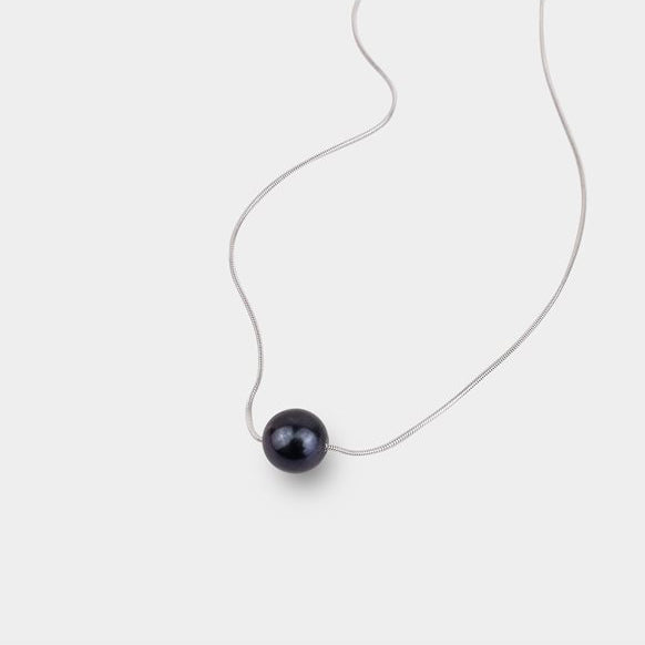 Single Black Pearl Necklace with Snake Chain - J F W